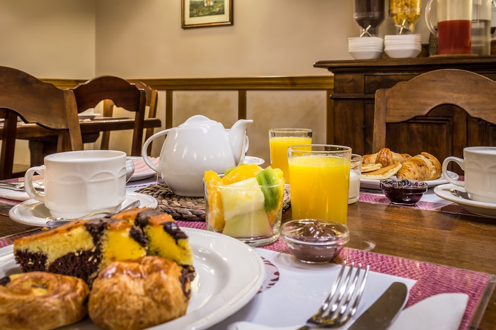 Hotel Marios 52/56