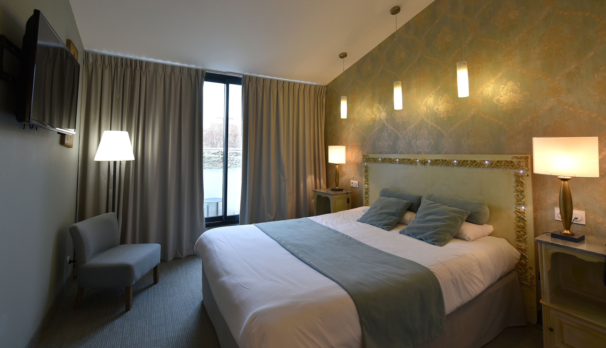 rooms