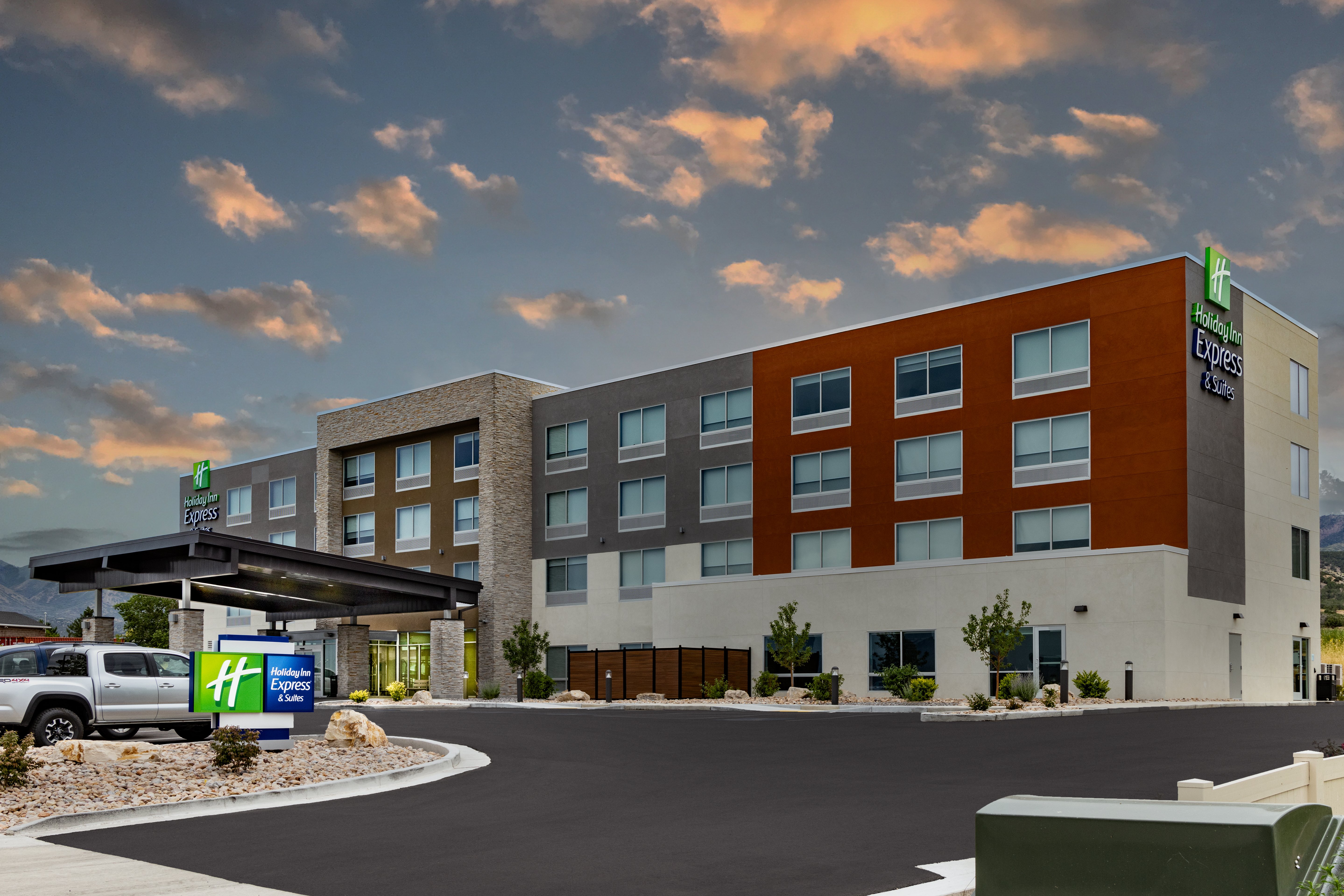 Holiday Inn Express & Suites - Nephi, an IHG Hotel 42/43