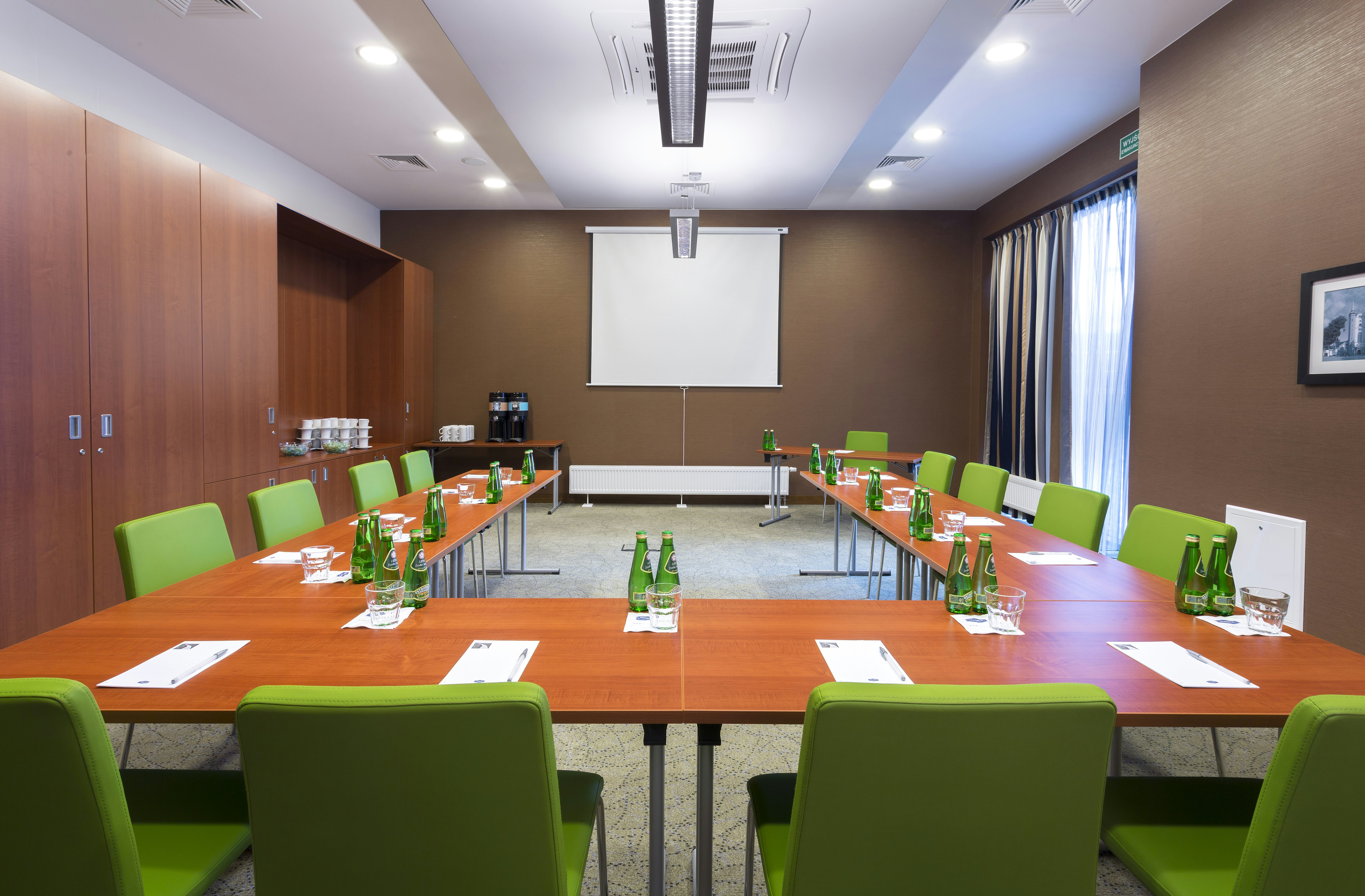 Hampton By Hilton Gdansk Airport 15/19