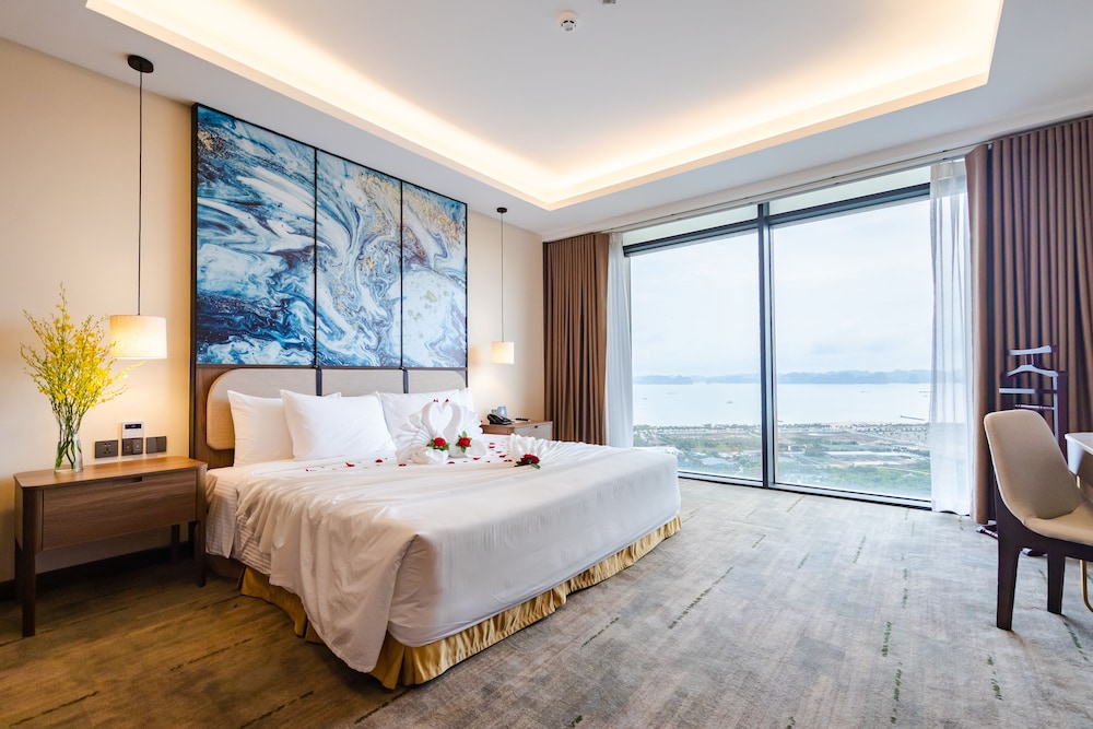Muong Thanh Luxury Ha Long Center 23/37