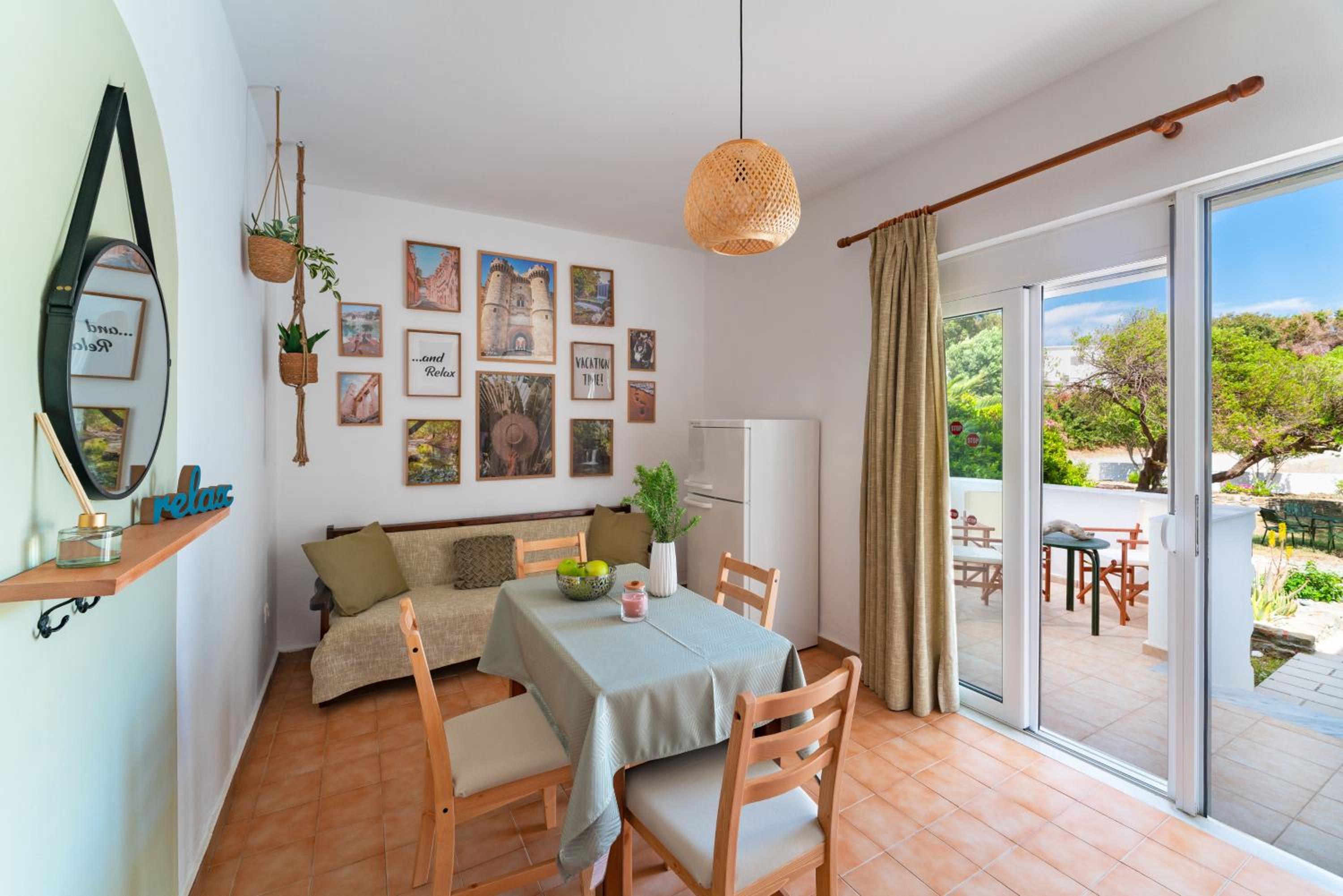 Tselios Apartments & Studios 15/27