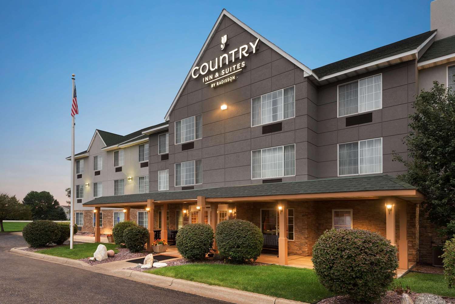 Country Inn and Suites by Radisson, Minneapolis/Shakopee 1/9