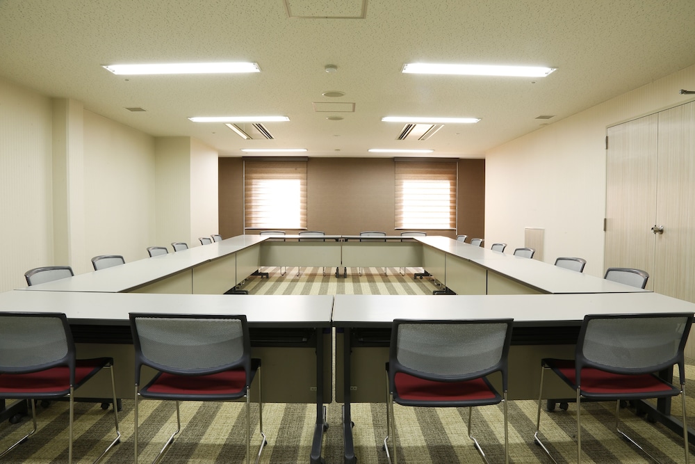 Hotel Keihan Tenmabashi 50/56