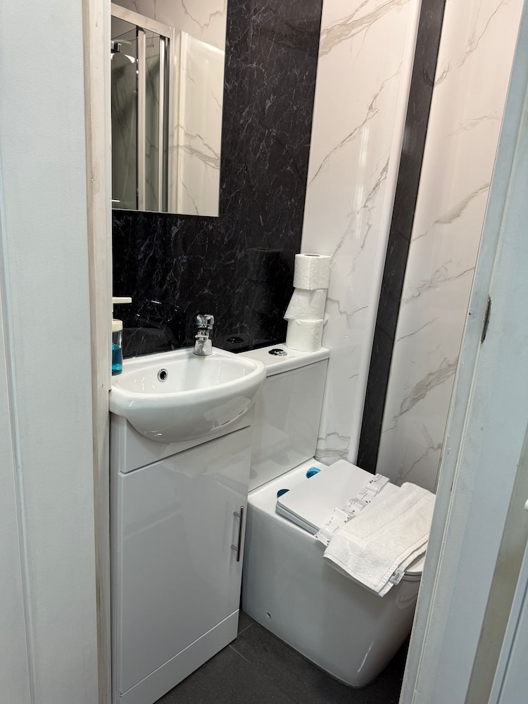 OYO Oban Victoria Hotel 39/45