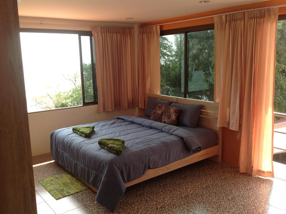 Sea Breeze Guest House 47/73
