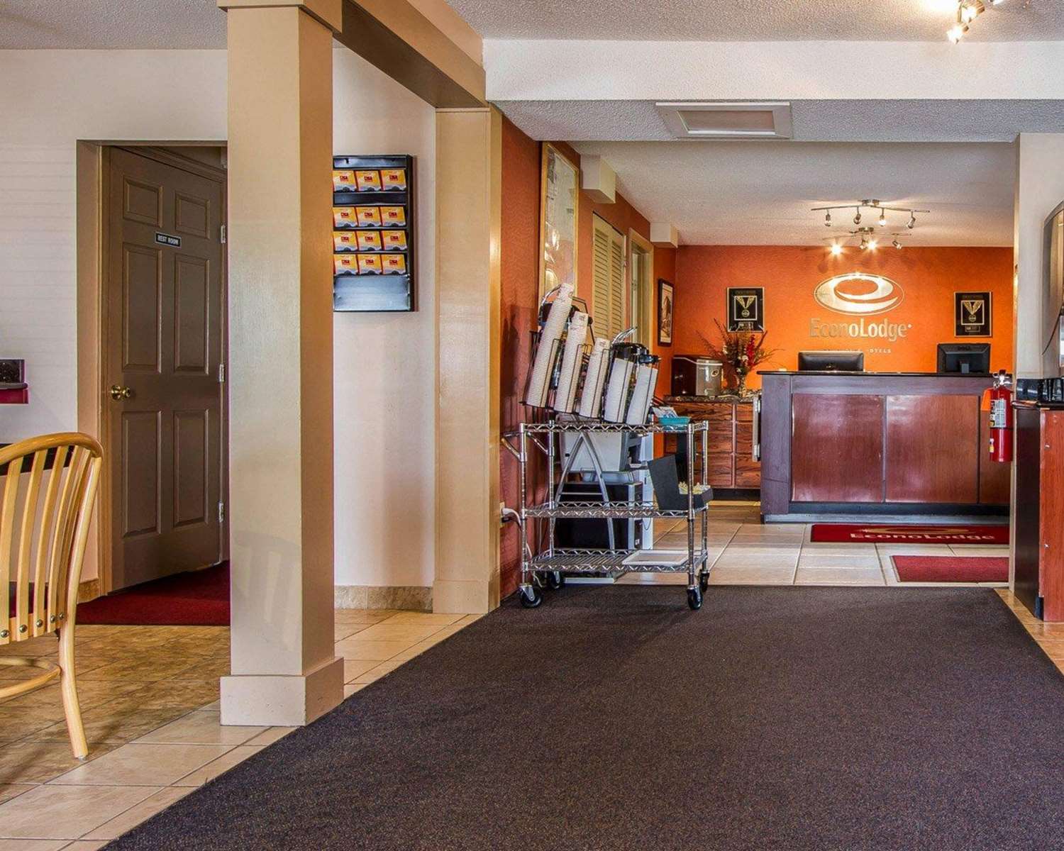 Econo Lodge Freeport - Brunswick Area 6/29