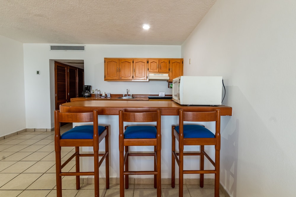 Costa De Oro Beach Hotel 21/50