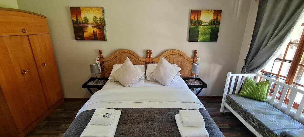 Bo Kamer Guesthouse 34/50