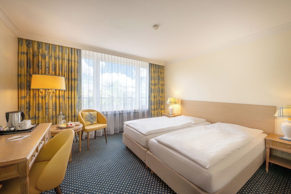 Standard, Double Bed