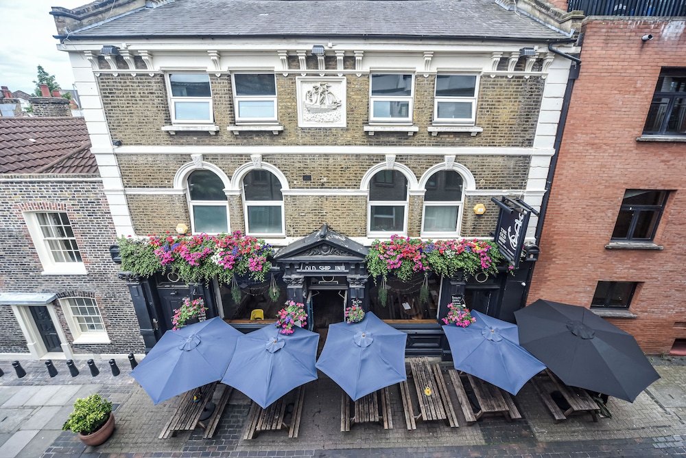The Old Ship Inn Hackney 2/50