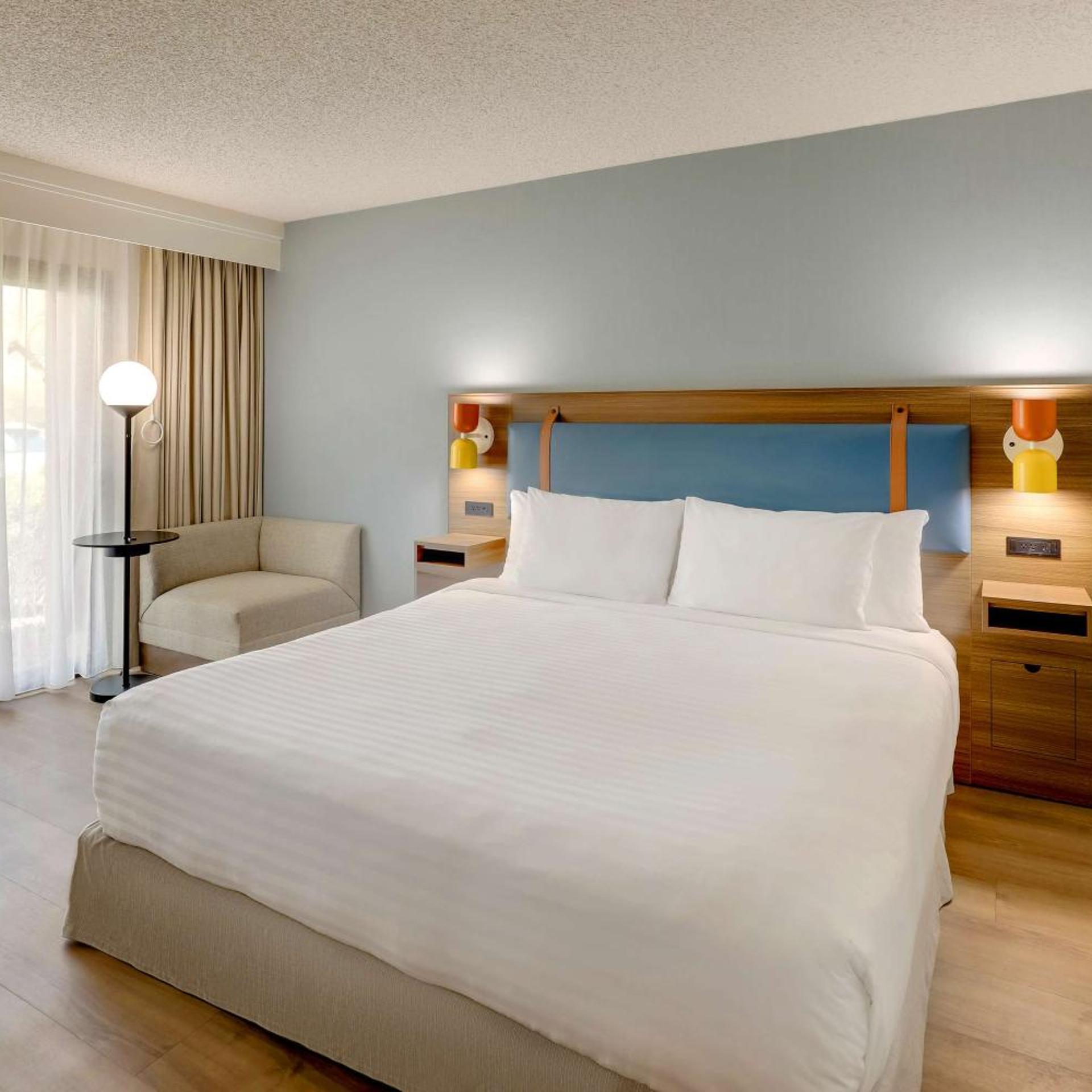 غرفة بسرير كينج لذوي الإعاقة، Sonesta Select Scottsdale At Mayo Clinic Campus 14/18