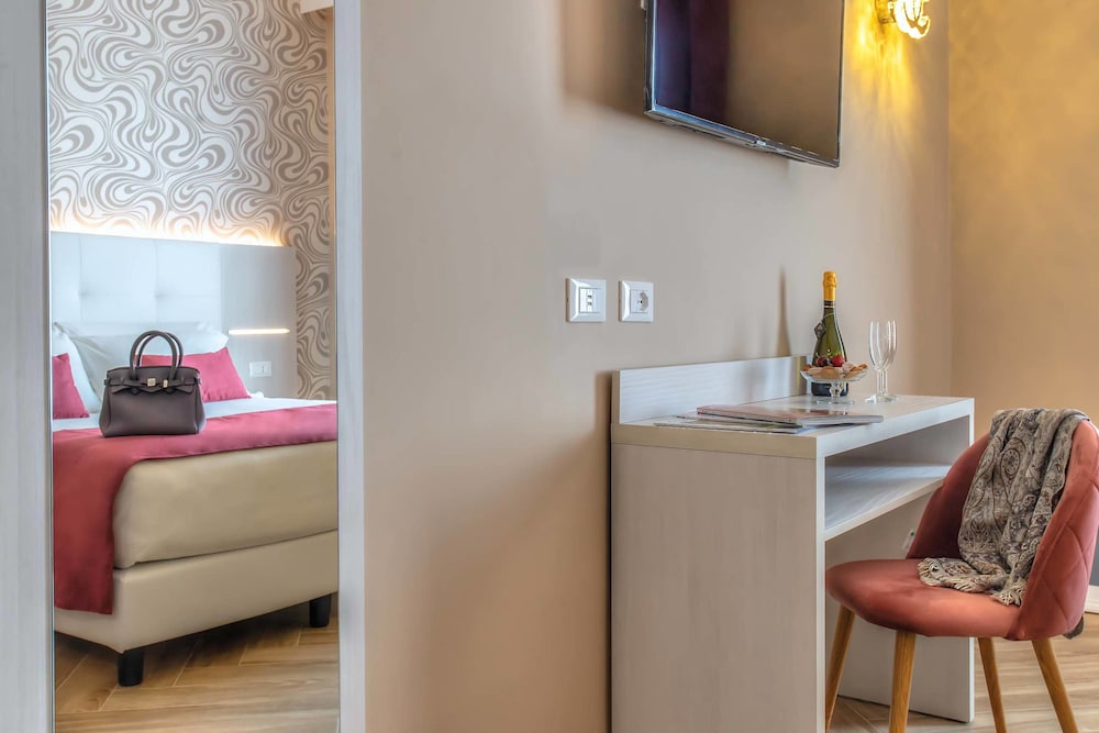 The Boutique Hotel (ex Joli) 39/59