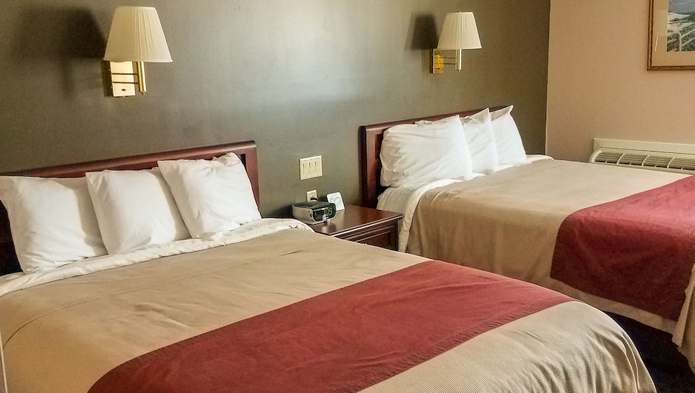 Iveys Motor Lodge Houlton 18/63