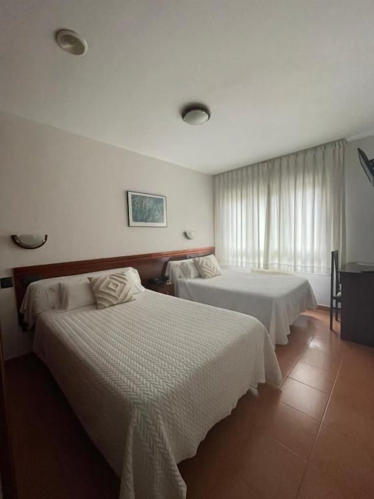 Hotel Valdes 10/33