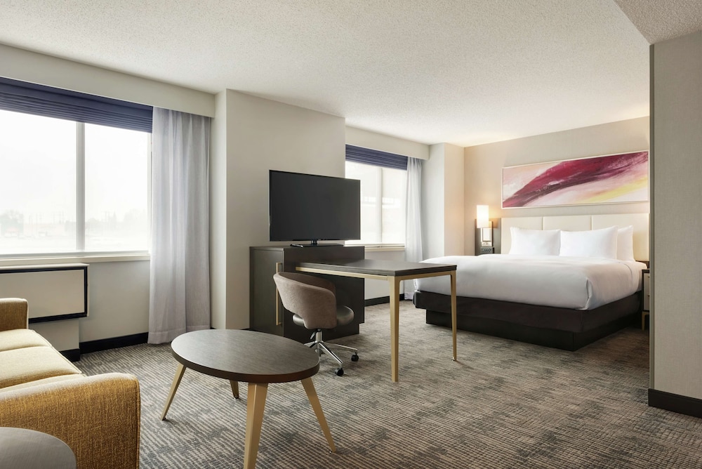 Doubletree By Hilton St Paul East 21/59