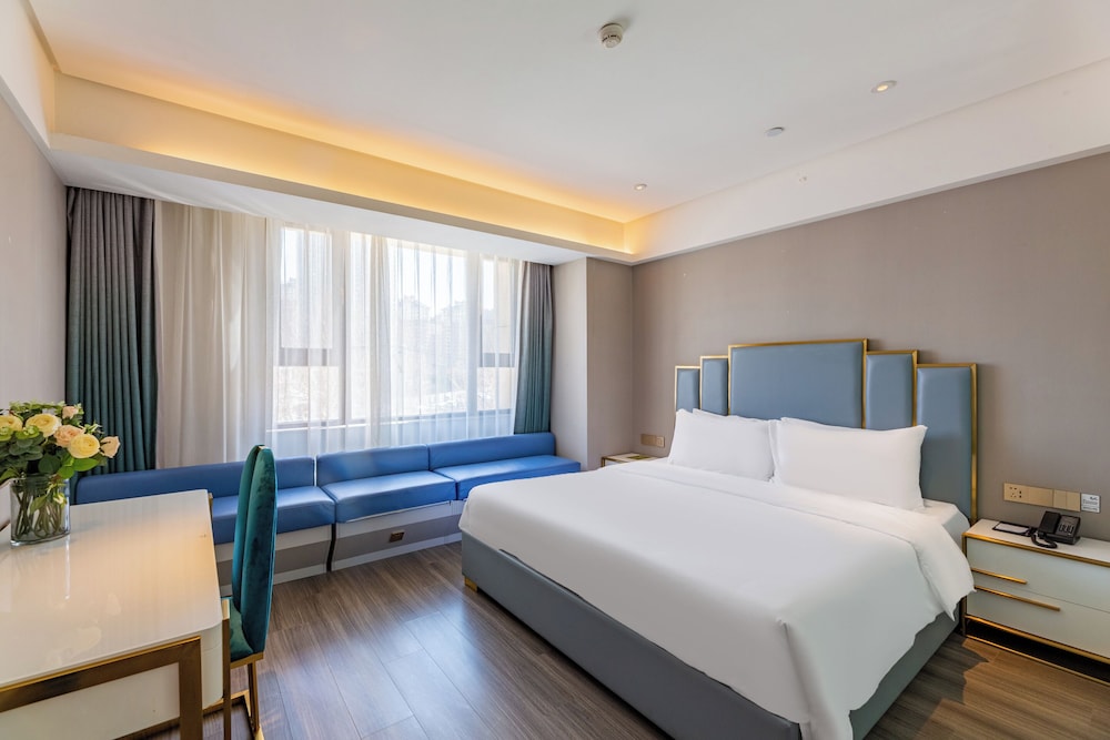 Mercure Harbin West Railway Station 18/26