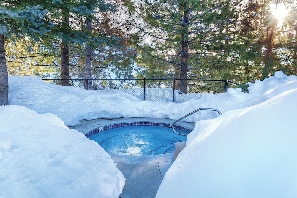 WorldMark Lake Tahoe 34/38