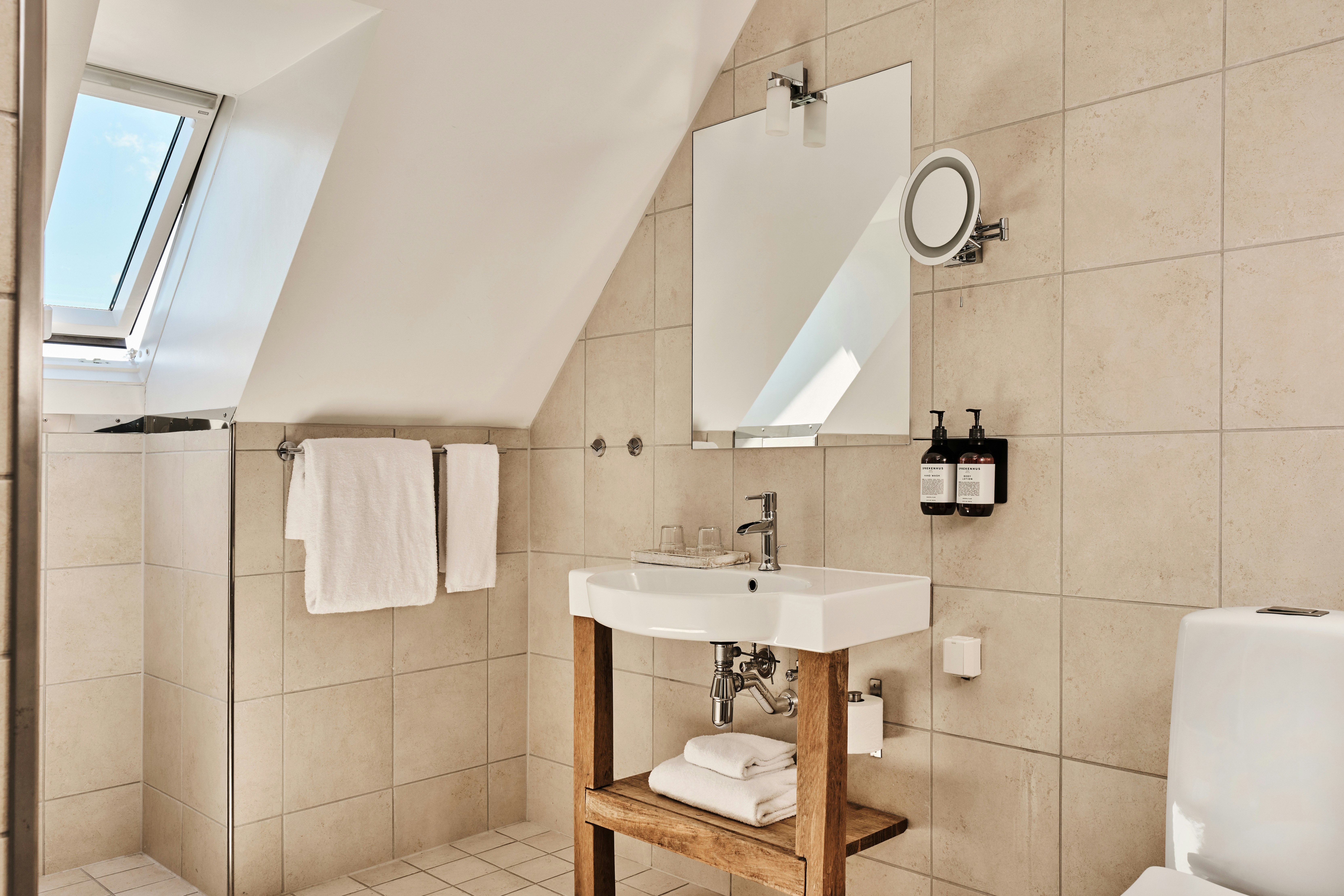 Rederiet Hotell 43/50