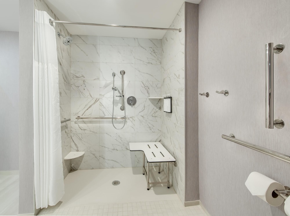 Hyatt Place Newark - Main Street 31/34