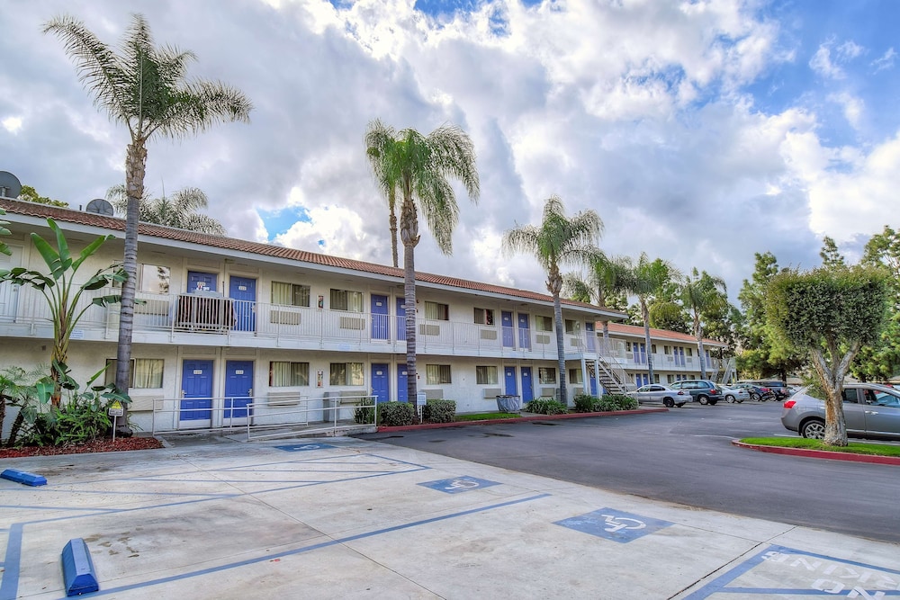 Motel6 Chino, CA - Los Angeles Ontario 31/38