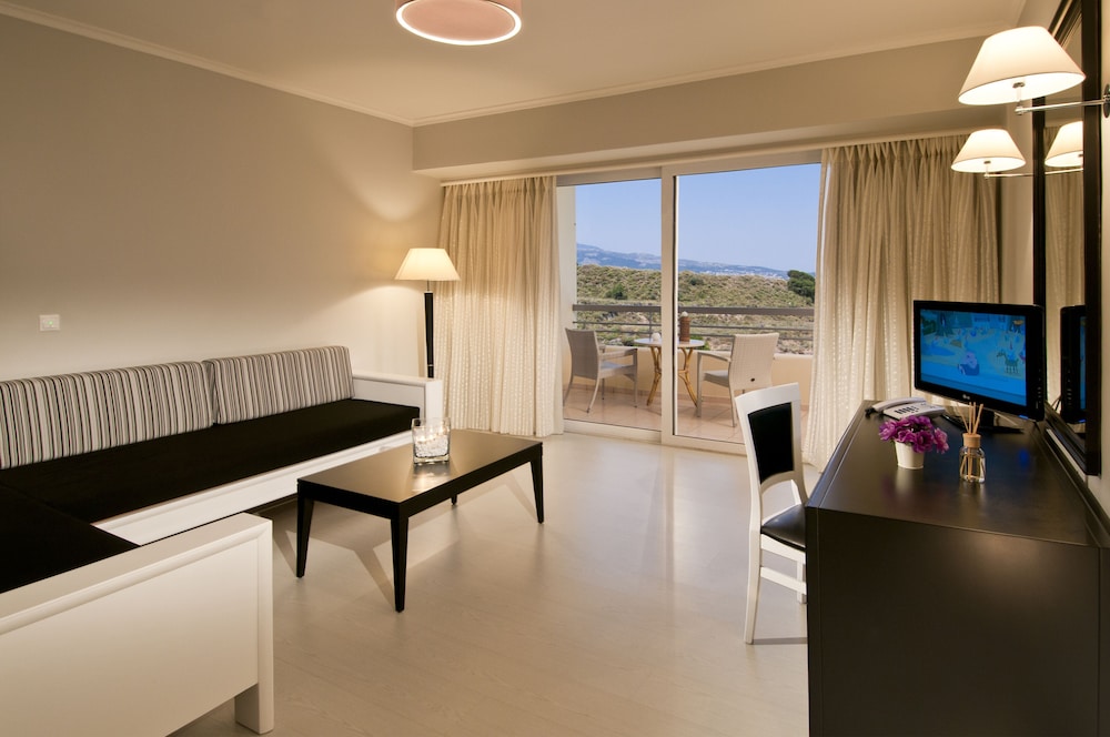 Kipriotis Panorama Hotel and Suites 42/66
