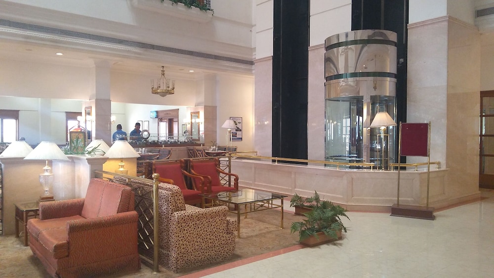 Abad Atrium Hotel 46/57