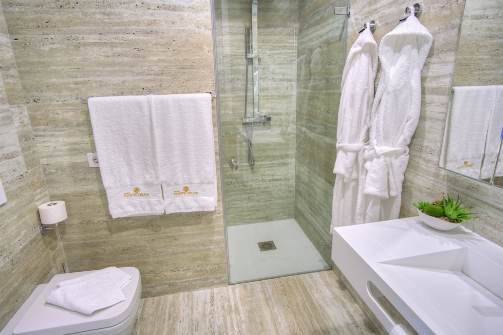 Hotel Fonte Velha 29/30