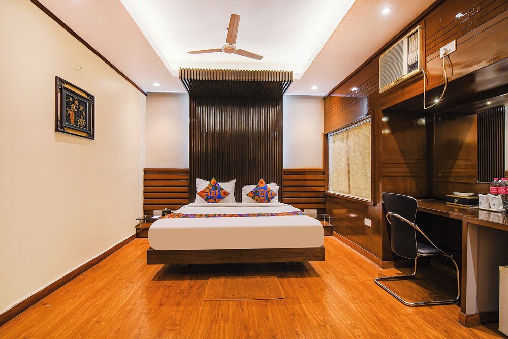 OYO Premium Hinoo Ranchi 34/53