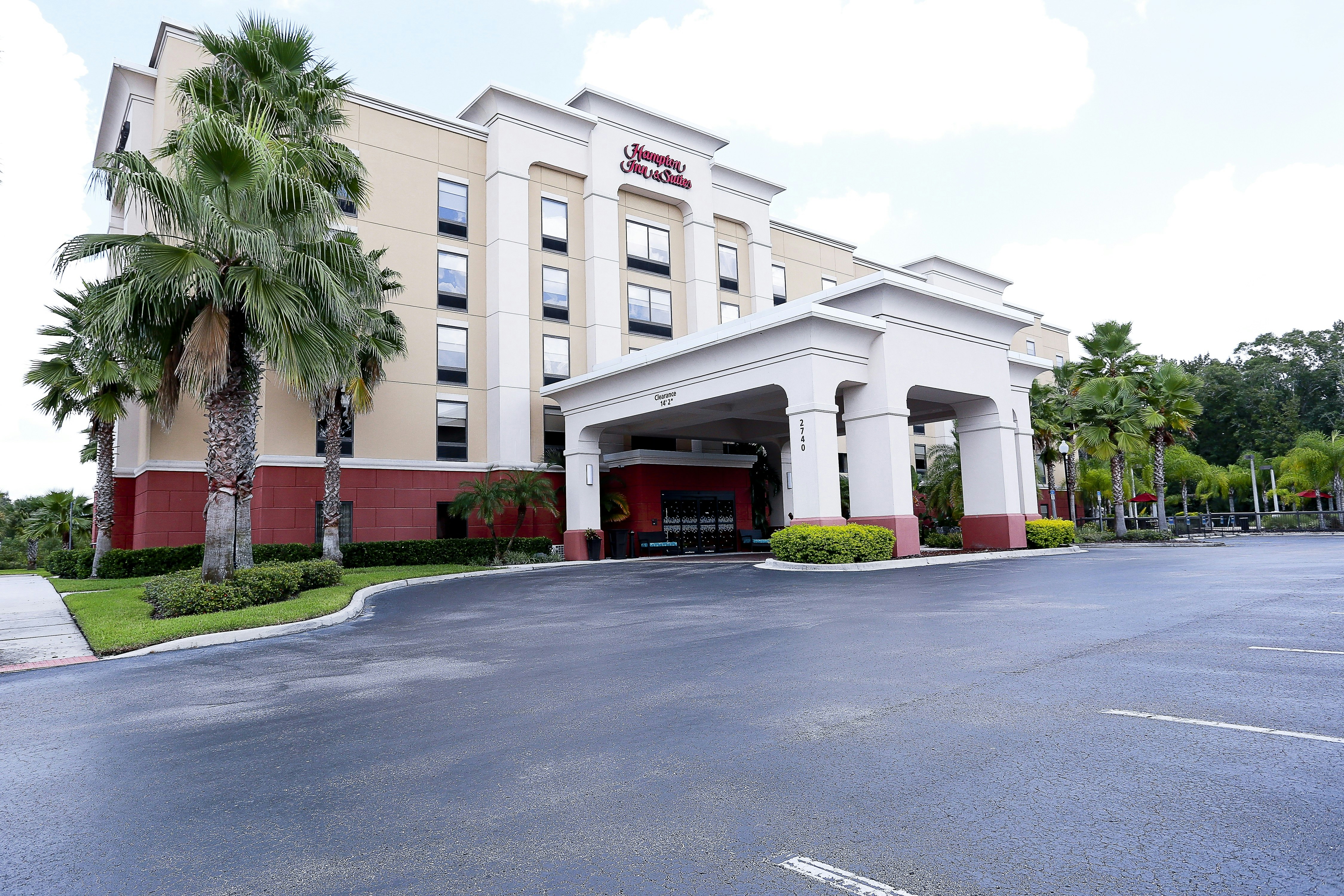 Hampton Inn & Suites Tampa-Wesley Chapel 34/38