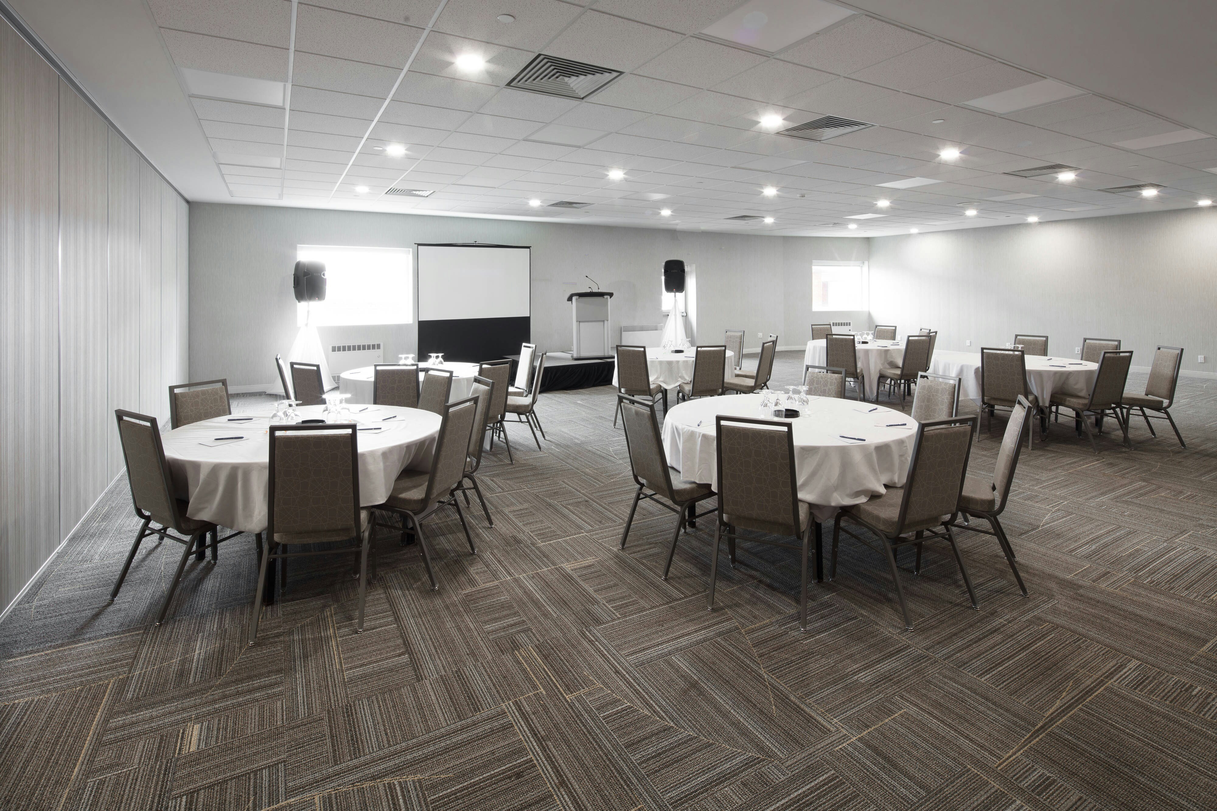 Delta Hotels By Marriott Beausejour 28/45
