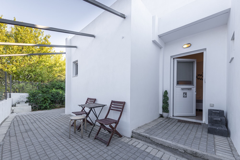 Comfort Stay Airport Boutique Hotel 30/50