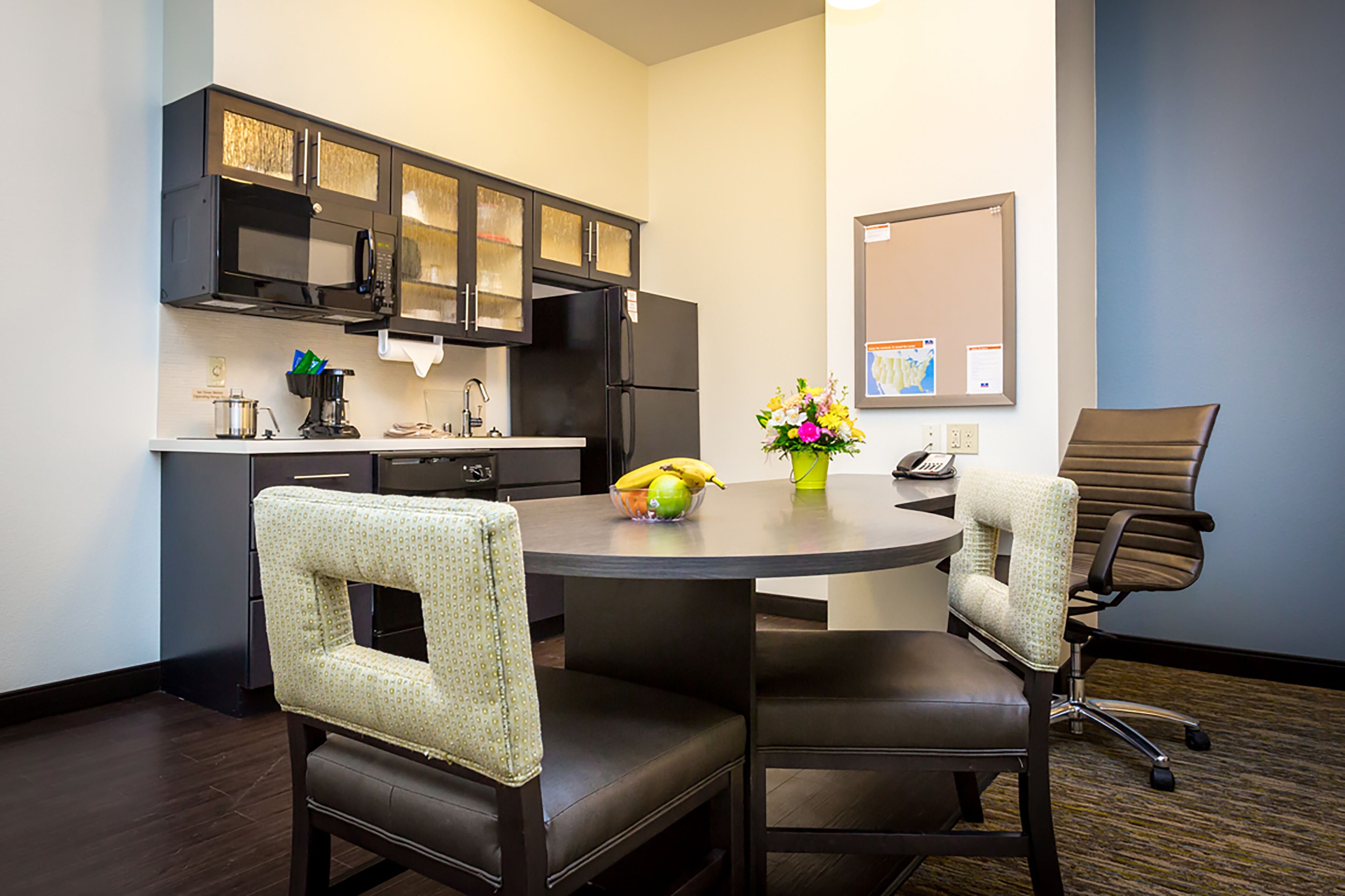 جناح بسرير كينج بغرفة نوم واحدة