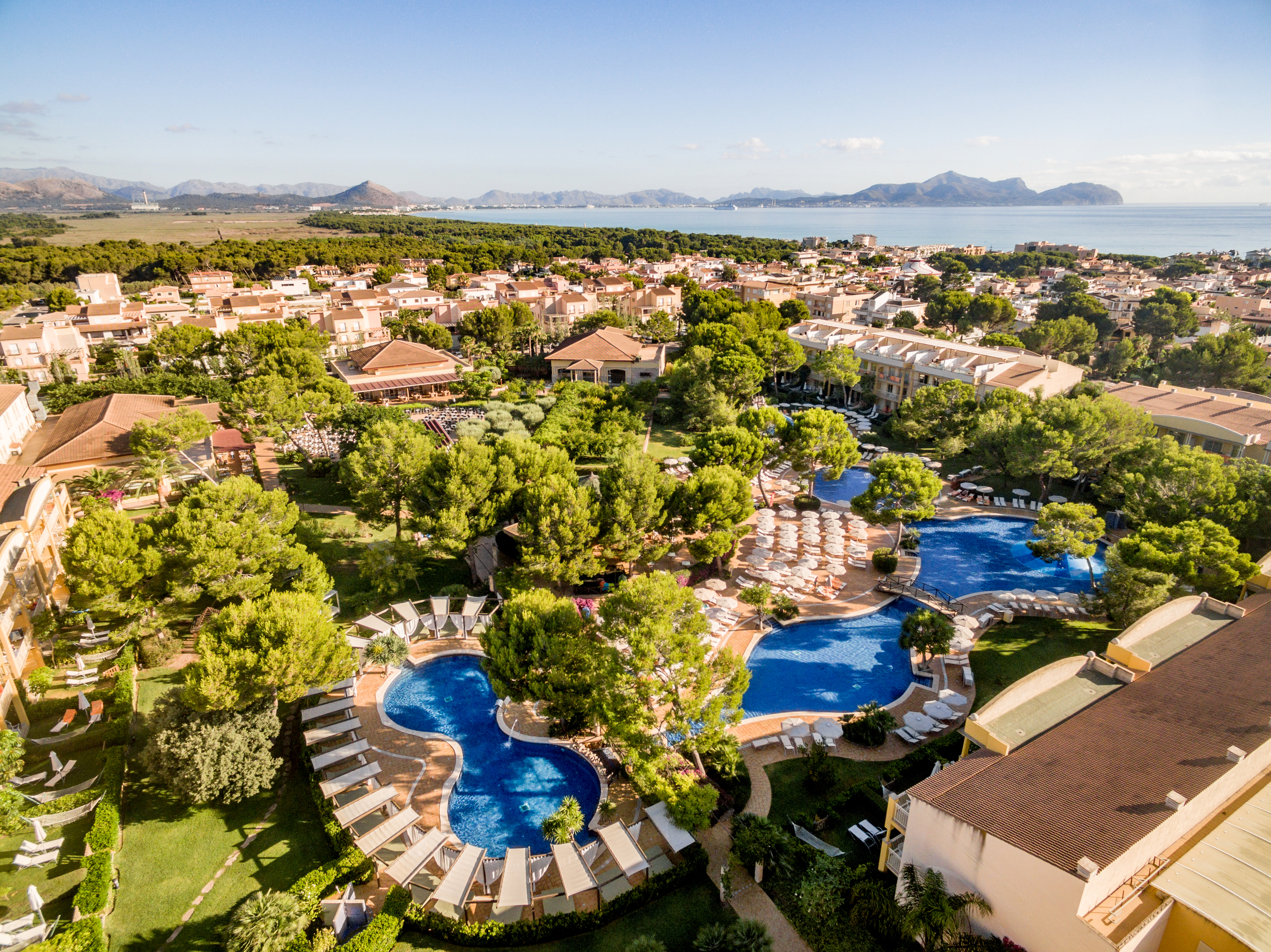 Zafiro Mallorca and Spa 57/62