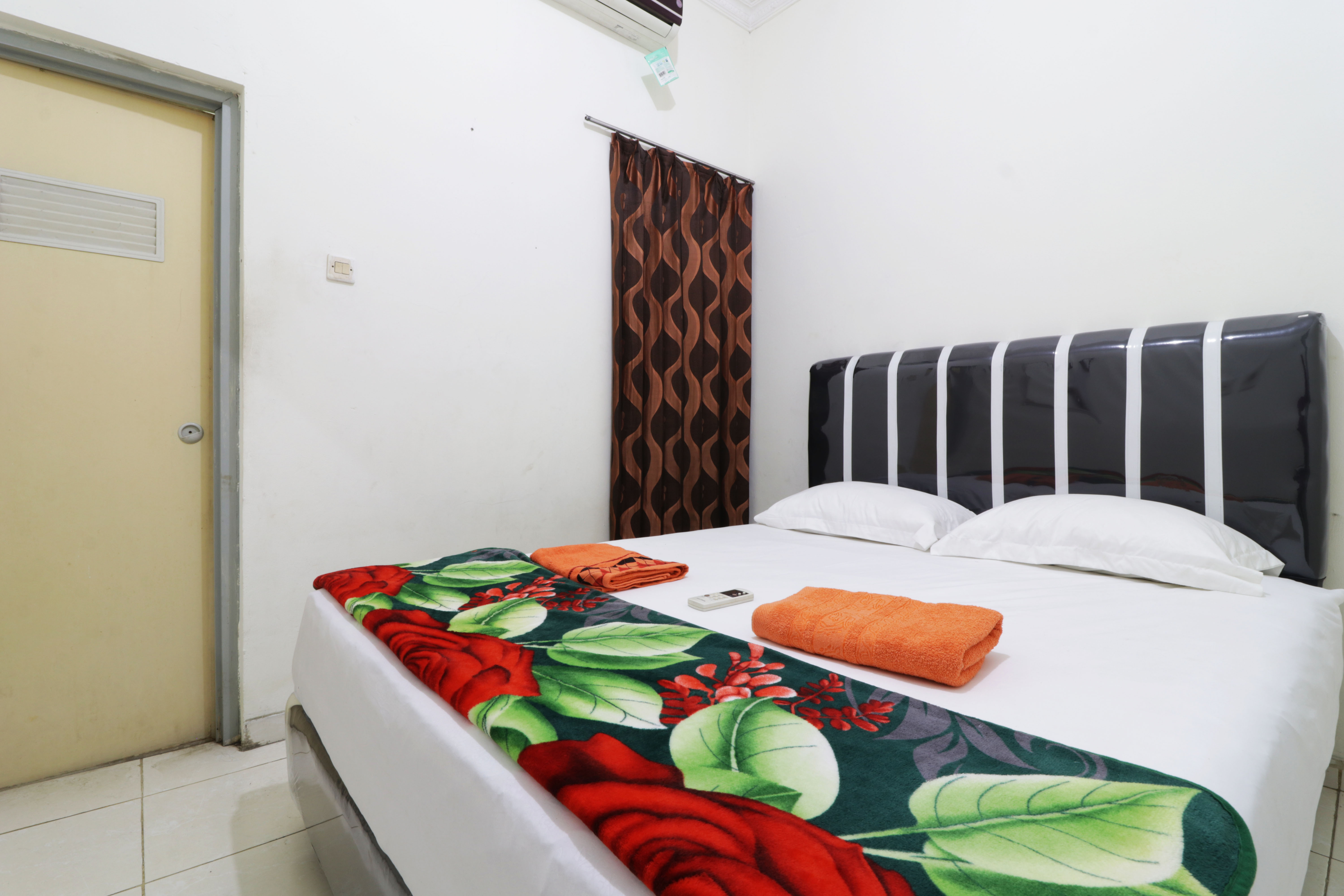 Hotel O near Jakarta International Velodrome formerly Wisma Lamida 8/15