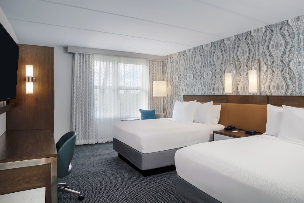 Courtyard By Marriott Miami Aventura Mall 11/50