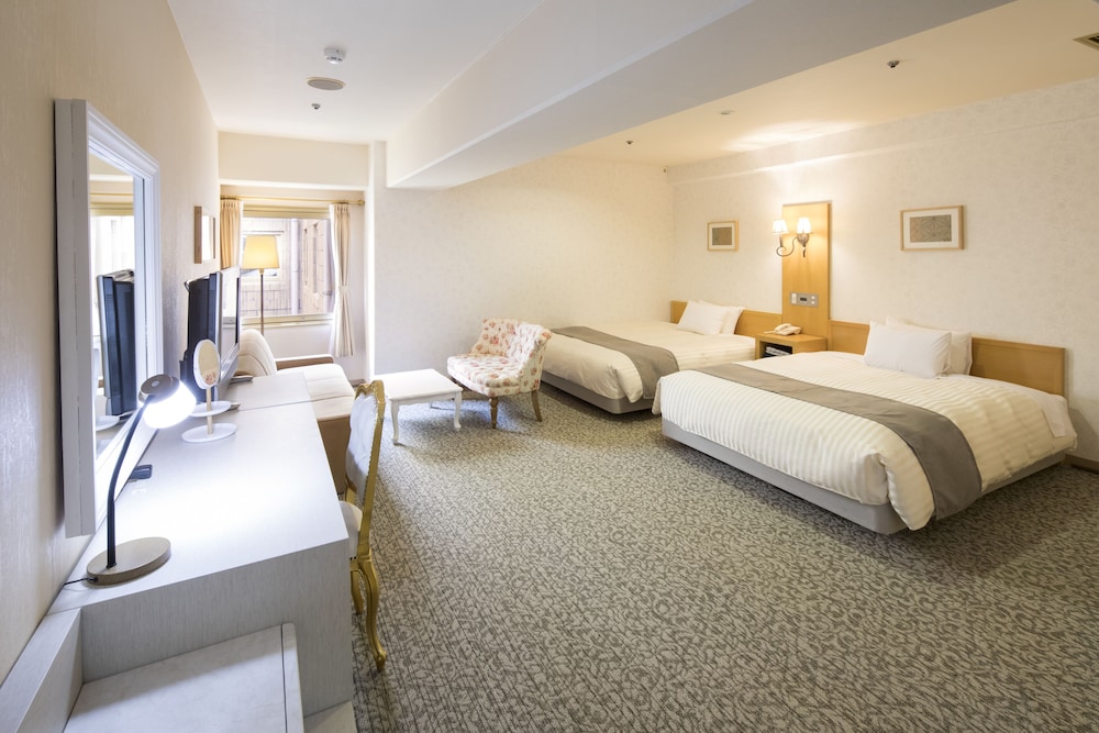 Nara Royal Hotel 9/39