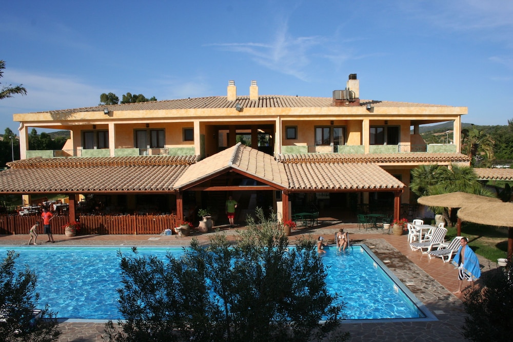 iH Hotels Villasimius Le Zagare Resort 5/60