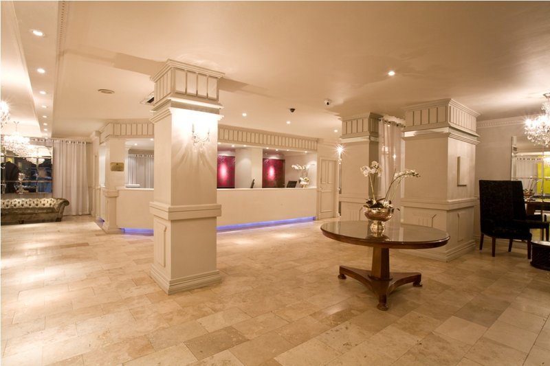 Manhattan Hotel 1/6