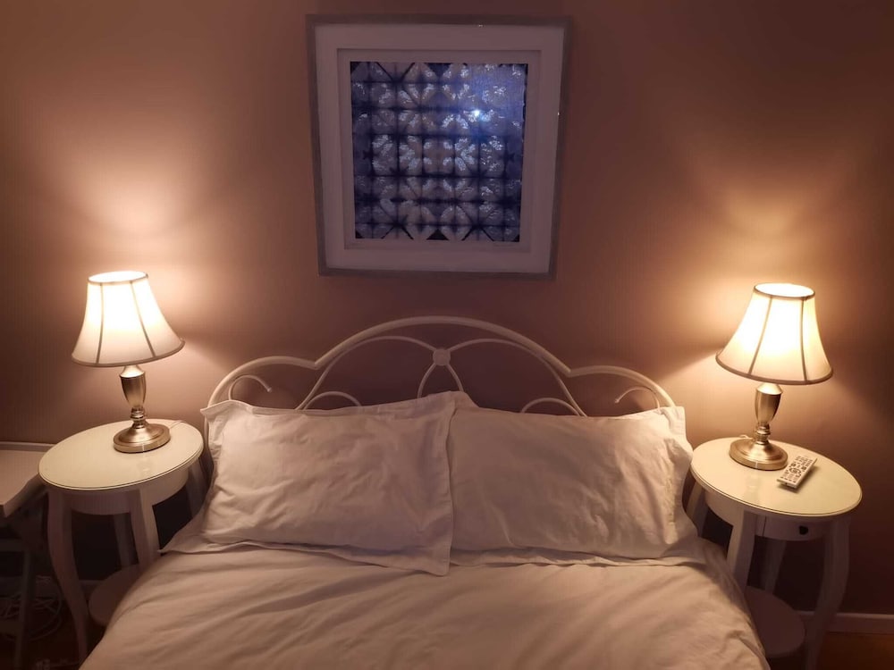 The Green Man Boutique Hotel 12/25