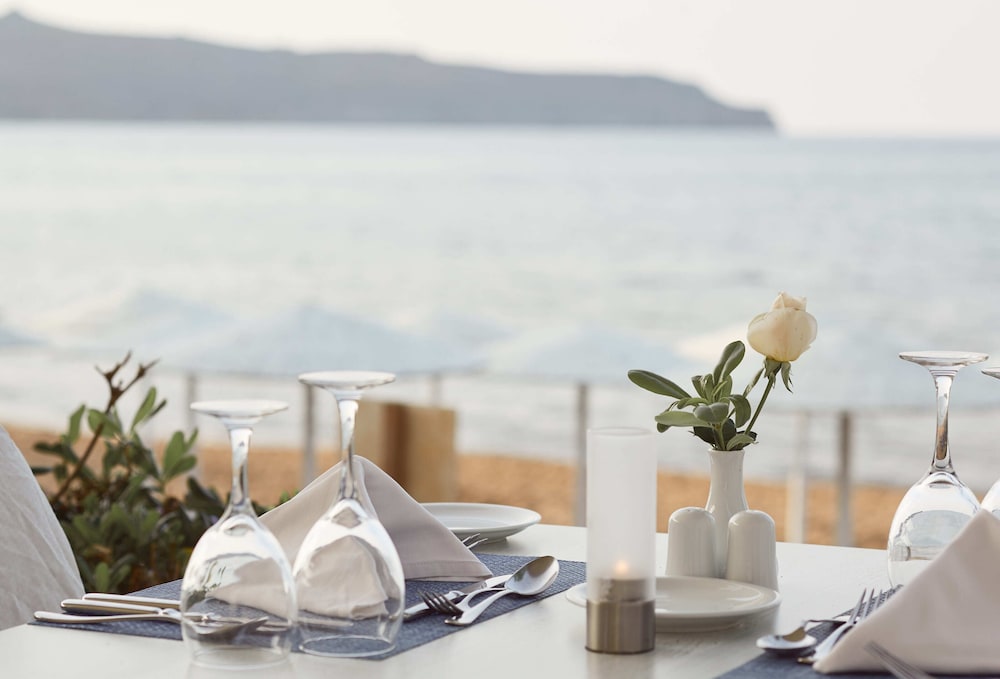 Giannoulis - Santa Marina Beach Hotel 41/77