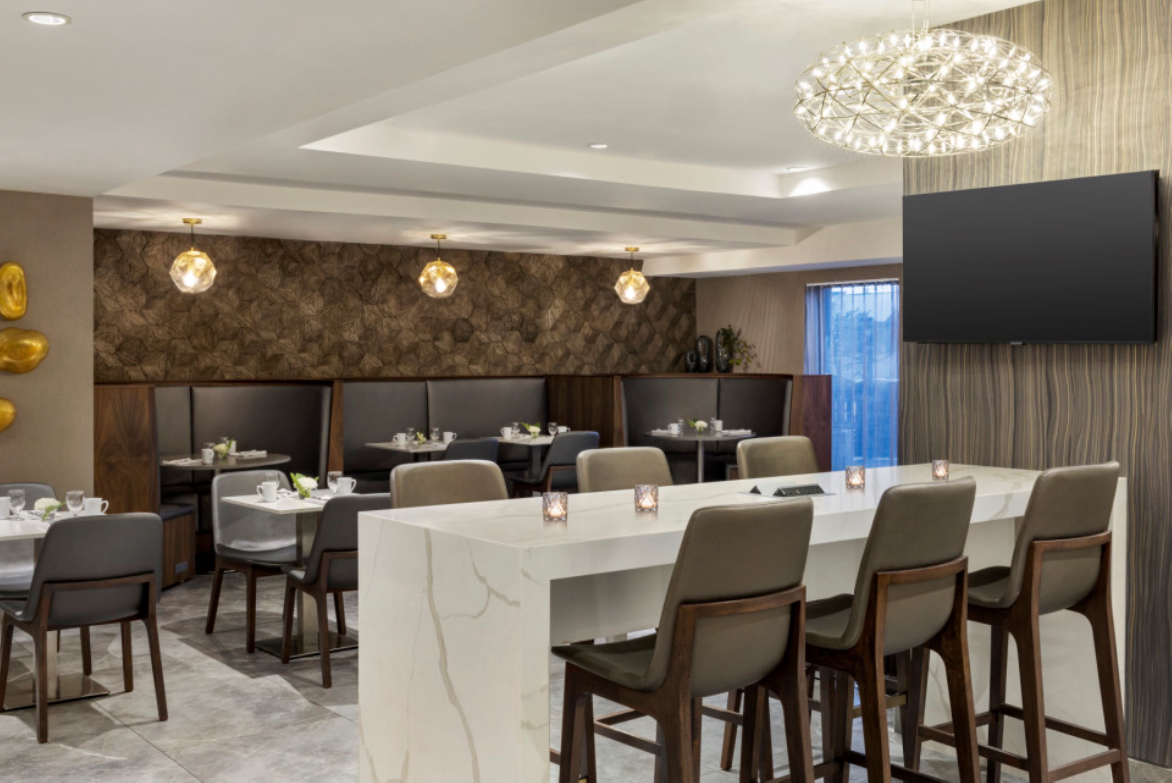 Crowne Plaza Toronto Airport 54/58