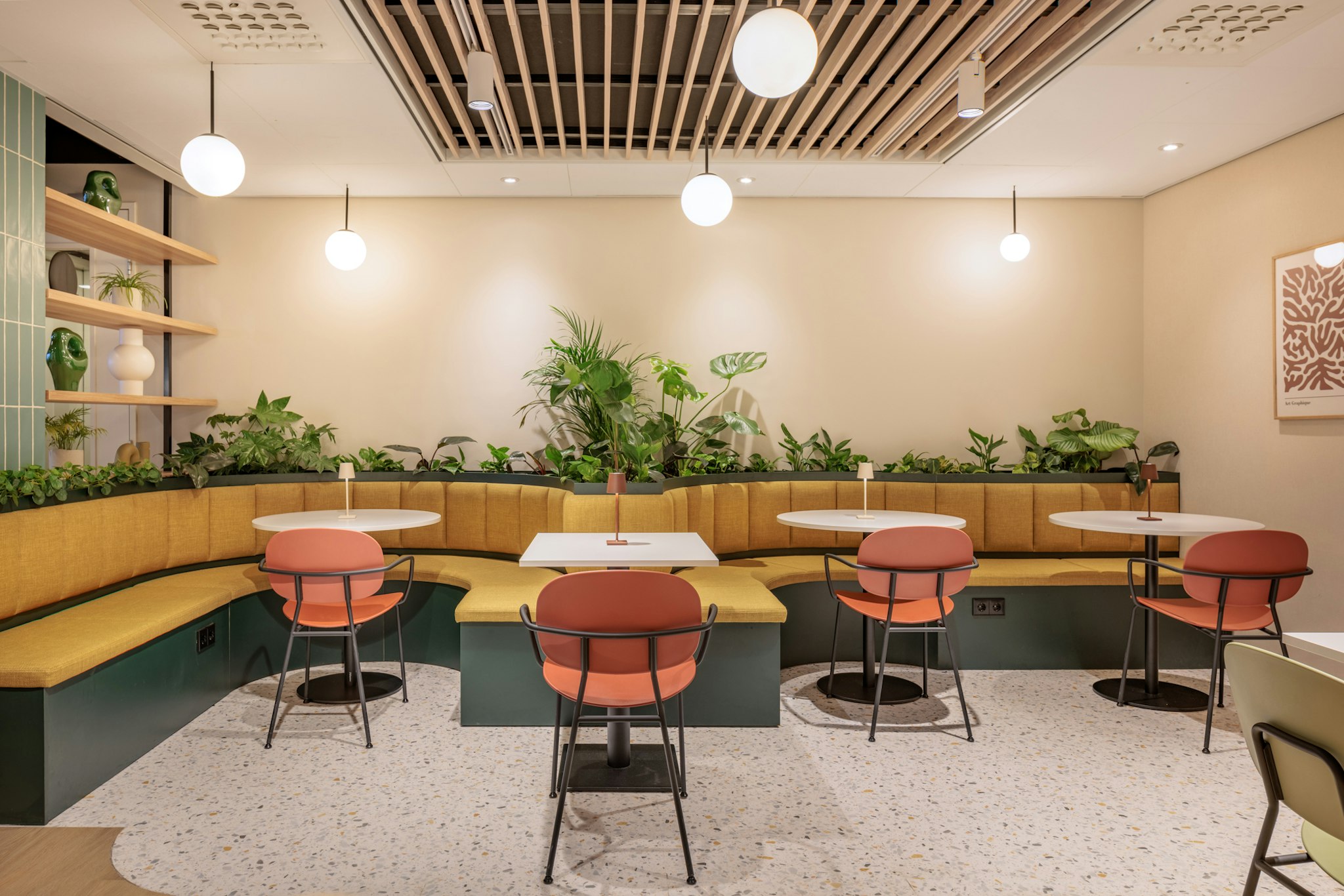 Maxhotel Amsterdam Airport Schiphol 12/21