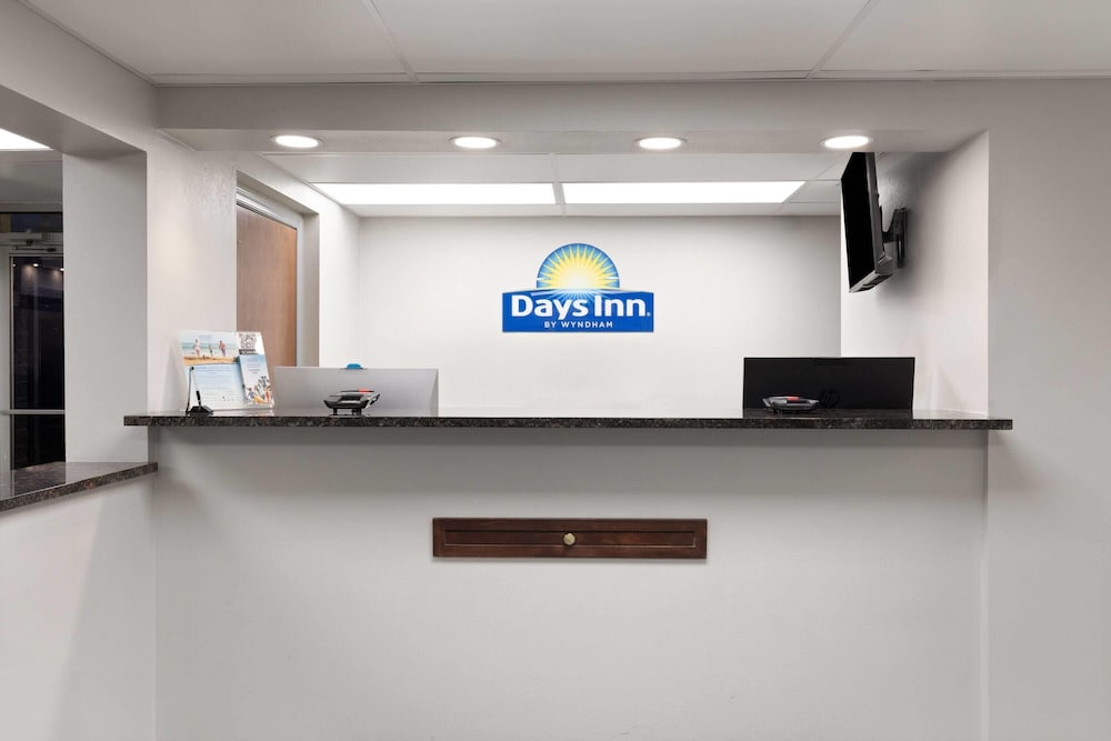 Days Inn by Wyndham Harrisonburg 12/53