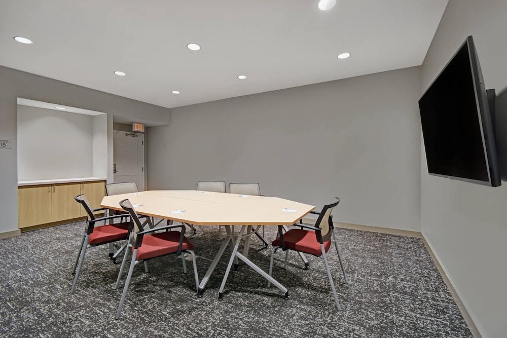 TownePlace Suites by Marriott Westport 45/49