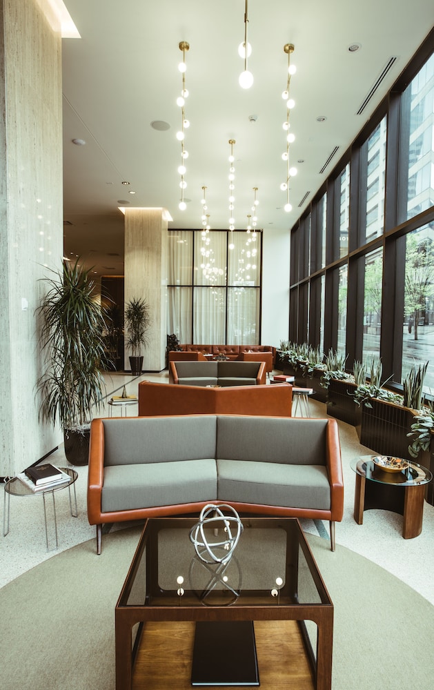 Fairlane Hotel 5/38