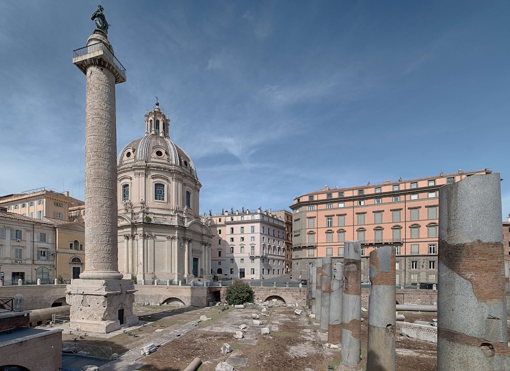 NH Collection Roma Fori Imperiali 64/69