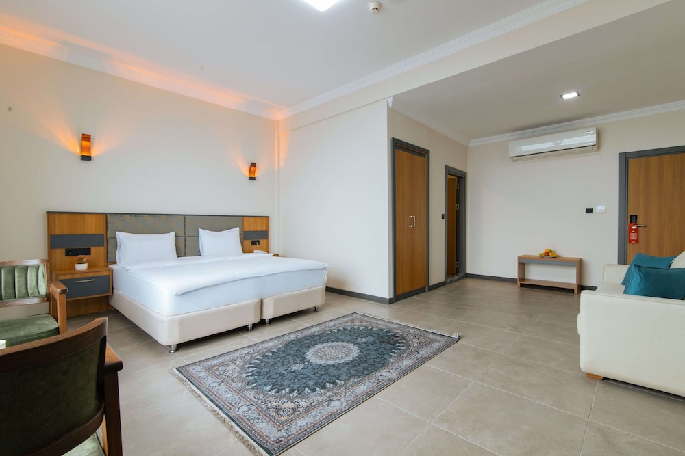 Fevzi Hoca Butik Hotel 22/47