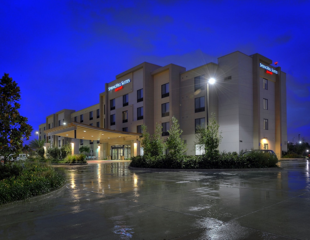SpringHill Suites by Marriott Baton Rouge North/Airport 1/38
