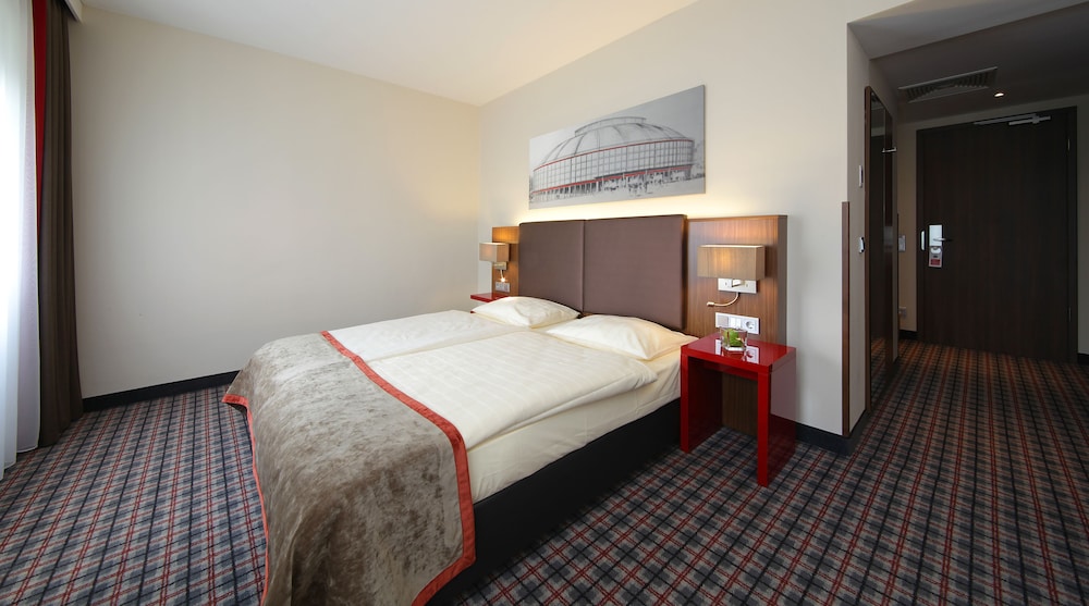 SUPERIOR, DOUBLE BED